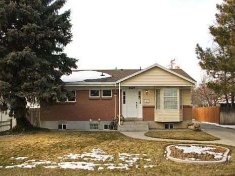 1st image of 2117 E Rolling Knolls Way
