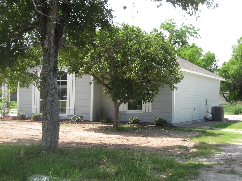2nd image of 210 East Martin Street