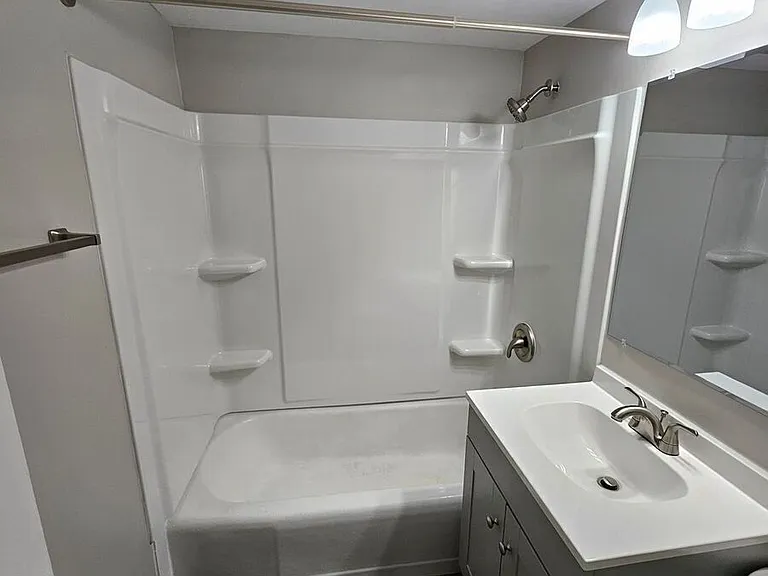 122A N Washington St — Photo 21