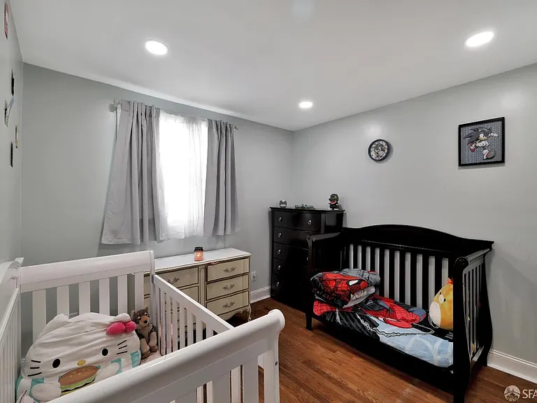 609 S Delaware St — Photo 18