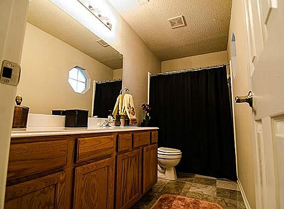 3rd image of 5608 Fruitwood Dr
