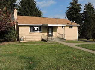 120 McGregor Dr, Verona, PA 15147