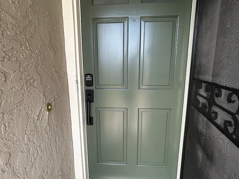 10060 Northrup Point — Photo 3