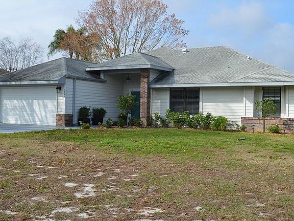 2nd image of 1598 Gregory Dr
