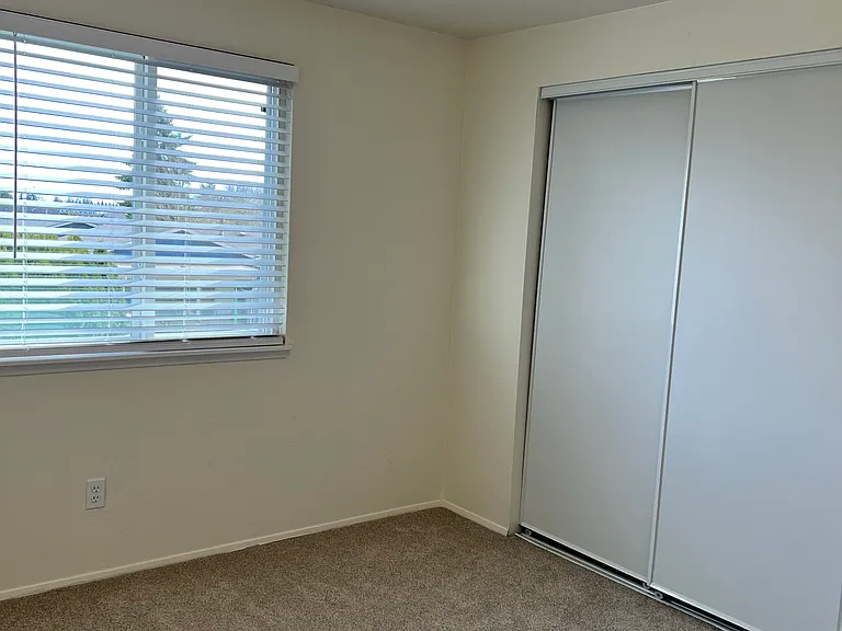 3670 Casteel St — Photo 8
