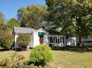 5904 Adelia Dr, Knoxville, TN 37920