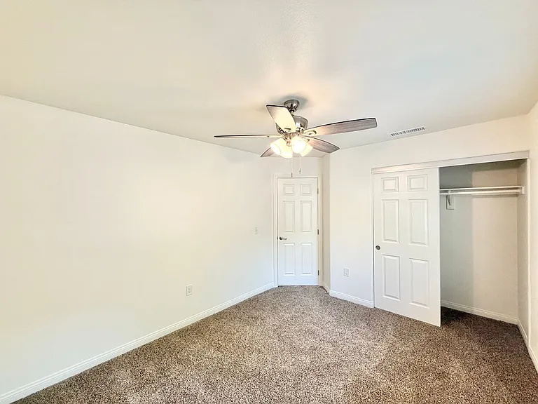 24850 Sunset Vista Ave — Photo 26