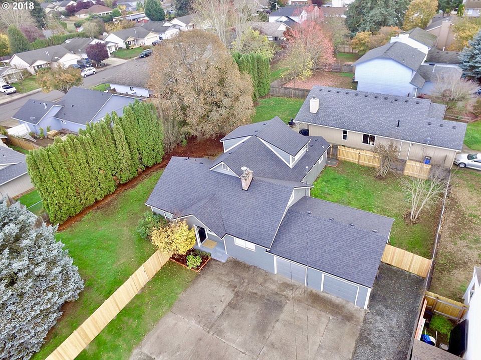 1st image of 12419 NE 49th St