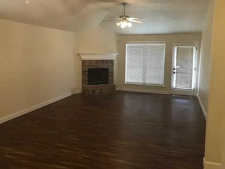 1324 Sierra Blanca Dr