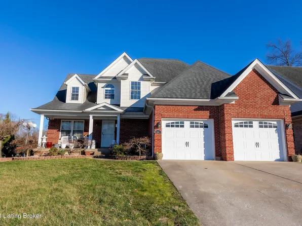 7601 Pavilion Park Rd, Louisville, KY 40214