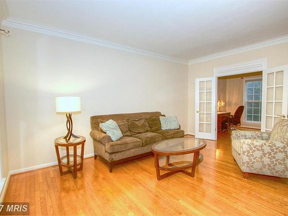 4th image of 177 Campus Lakes Ct