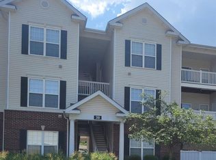 39 Kassebaum Ln APT 102, Saint Louis, MO 63129