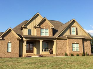 135 Hunters Way, Benton, TN 37307