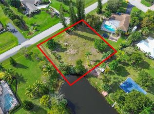 1585 Golden Harvest Ln, Naples, FL 34109