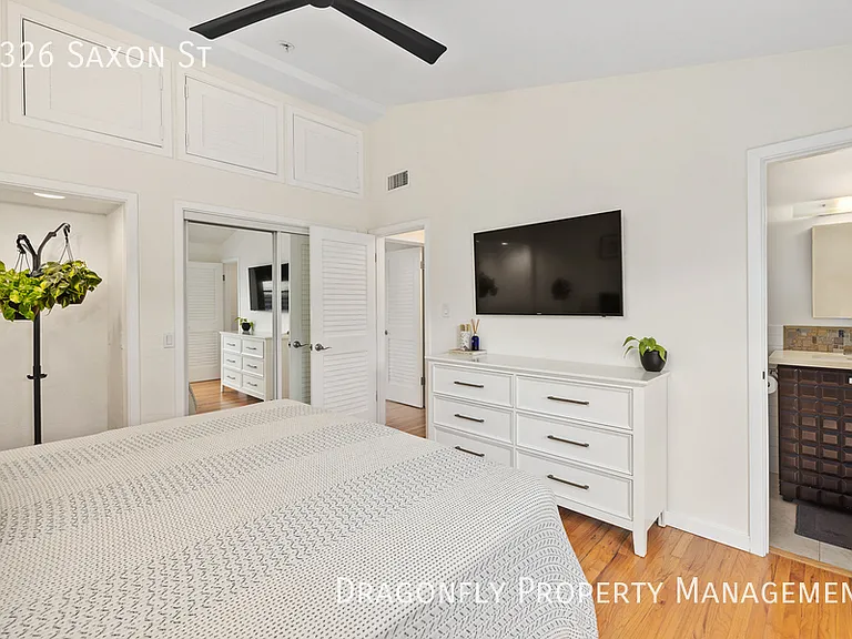 5326 Saxon St — Photo 19