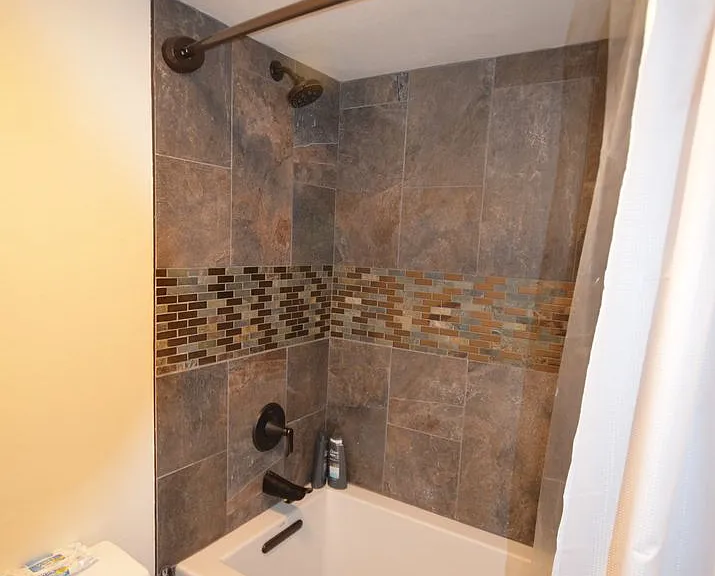 325-4 Oclock Rd #C-201 — Photo 14
