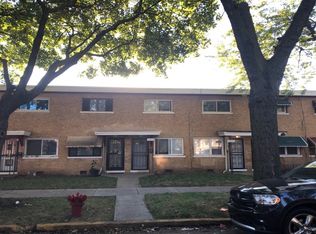 7925 S Dobson Ave, Chicago, IL 60619