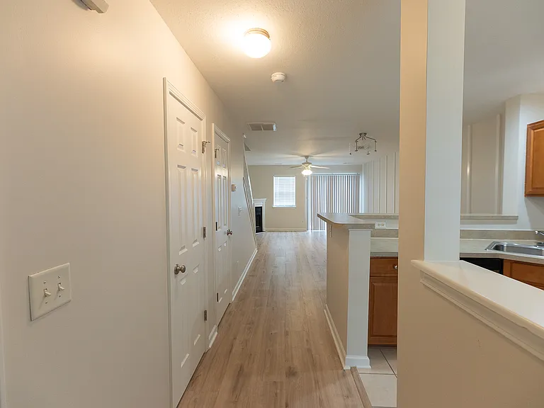 306 Snowy Owl Ct — Photo 4