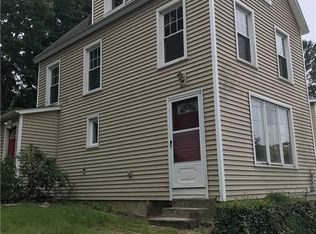 8 Rock St, Norwich, CT 06360