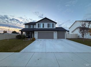 15671 Fuchsia Ave, Nampa, ID 83651