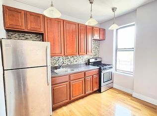 324 Montgomery St #D13, Brooklyn, NY 11225