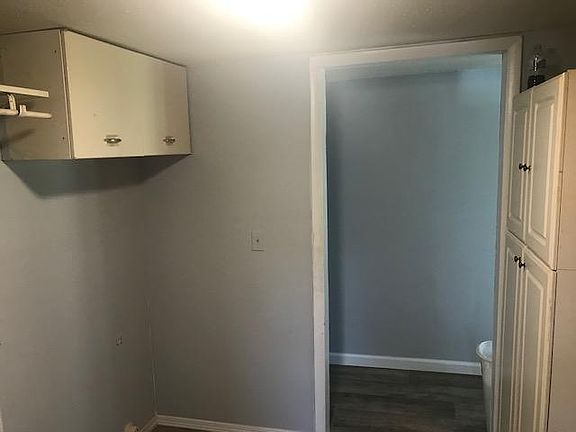 4th image of 1002 Lynn Garden Dr