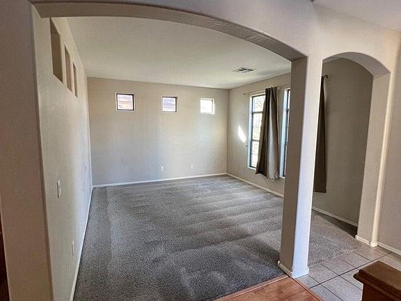 4th image of 2613 E Hawken Way