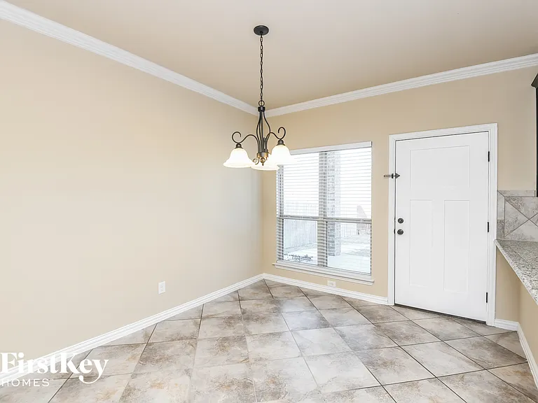 7428 Durness Dr — Photo 5