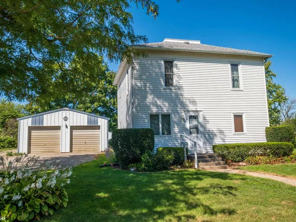 104 E Church St, Laurel, IA 50141