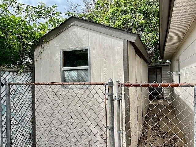 3131 Lowndes Dr — Photo 36