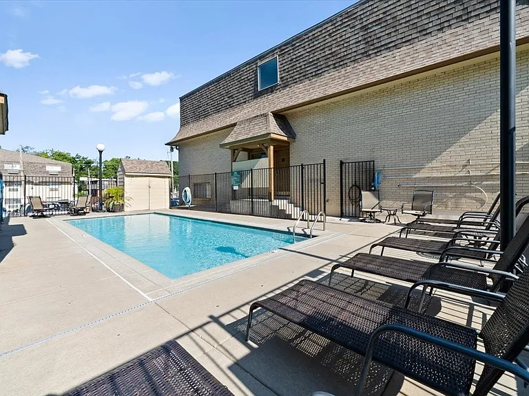 3942 Adams St — Photo 30