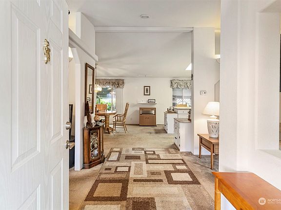4th image of 6585 NE Aquarius Lane