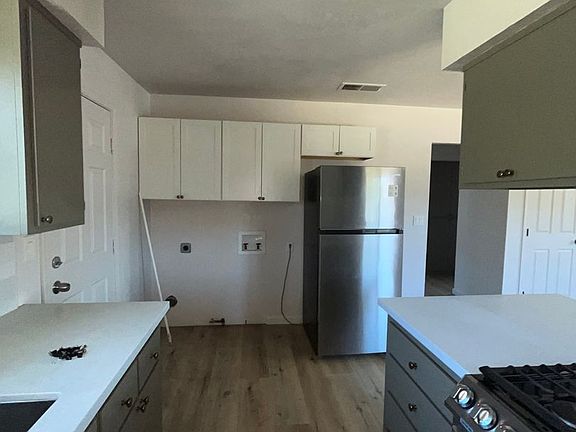 5th image of 134-140 E Houston Ave #134