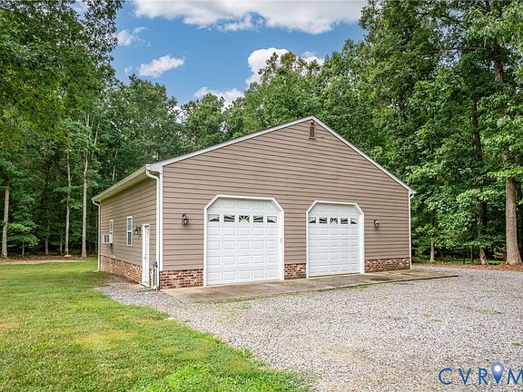 2nd image of 12411 Spring Run Rd