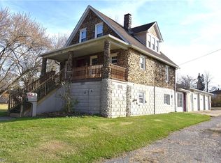 583 Blossom Ave, Campbell, OH