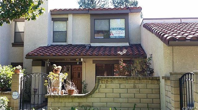 2nd image of 9763 La Jolla Dr APT D