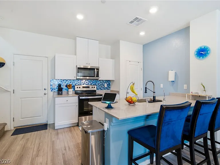 495 Blue Ridge Cv — Photo 10