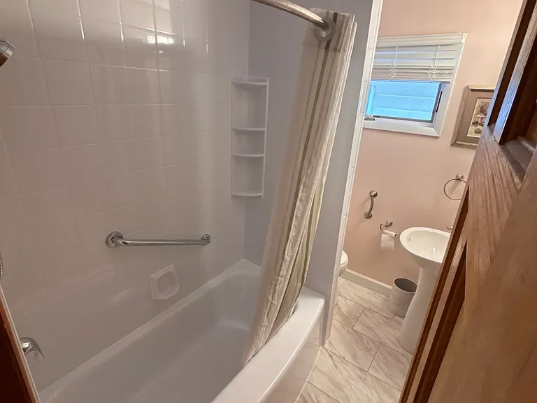 Bathroom, new sink and tub