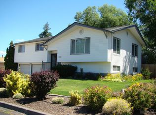 1474 SW 17th St, Redmond, OR 97756
