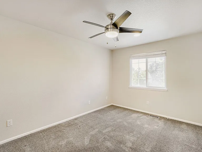 11339 W Aqueduct Dr — Photo 12