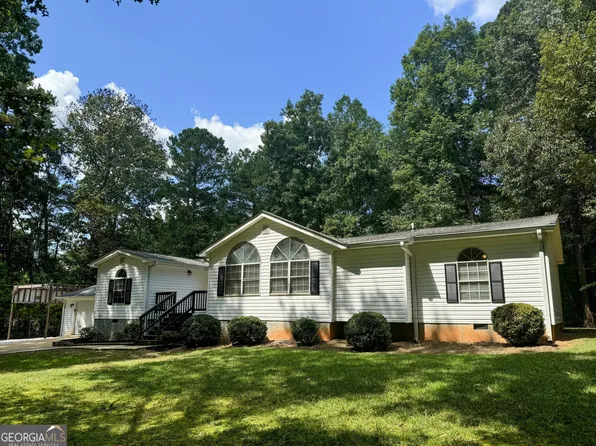 628 Bexton Rd, Moreland, GA 30259