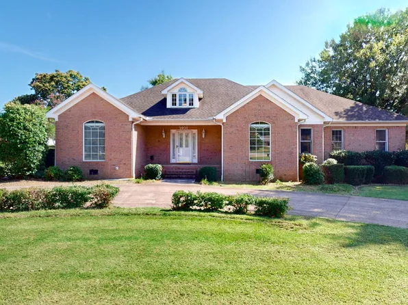 1401 Patriot Ave, Paris, TN 38242