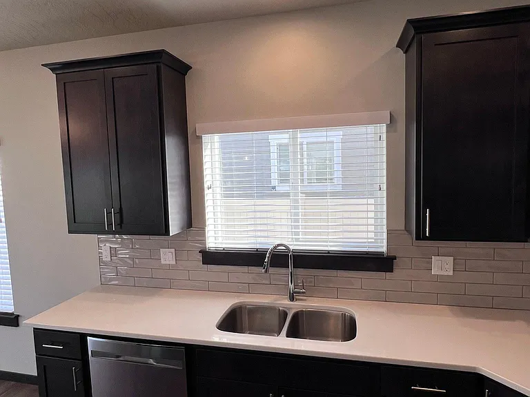 4230 N Donovan Ln — Photo 10
