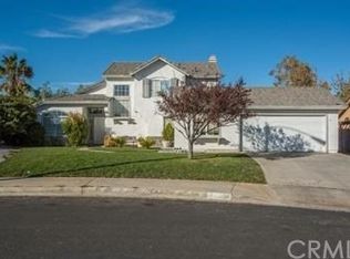 14532 Oak Branch Rd, Victorville, CA 92392