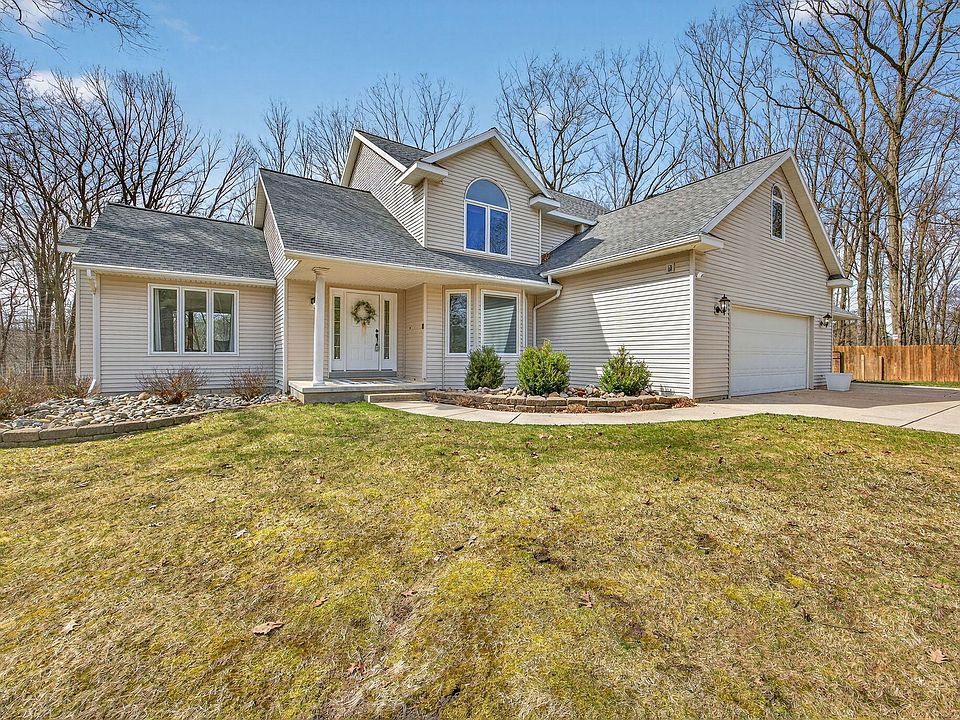 1st image of 14991 Tomahawk Ln