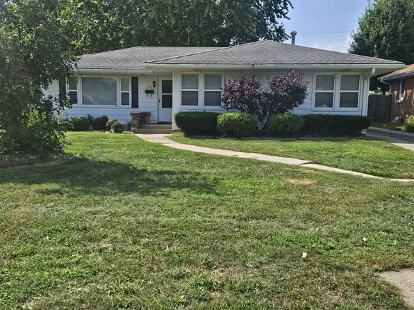 134 Robinson Dr, Morris, IL 60450