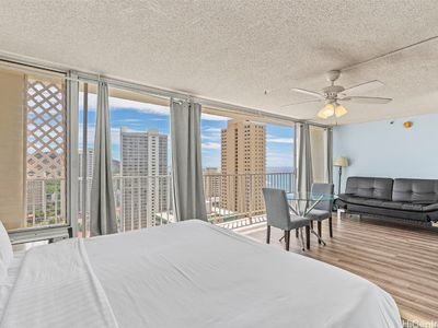 2427 Kuhio Ave #3101, Honolulu, HI, 96815