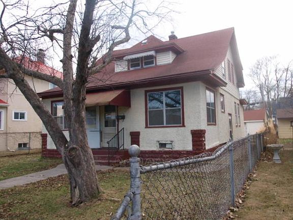 3rd image of 1523 Knox Ave N