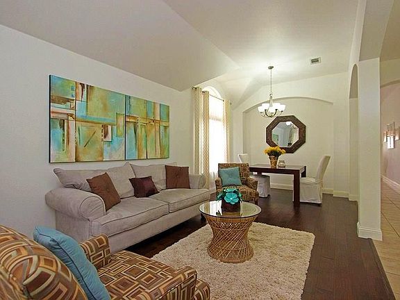2nd image of 5716 Green Hollow Ln