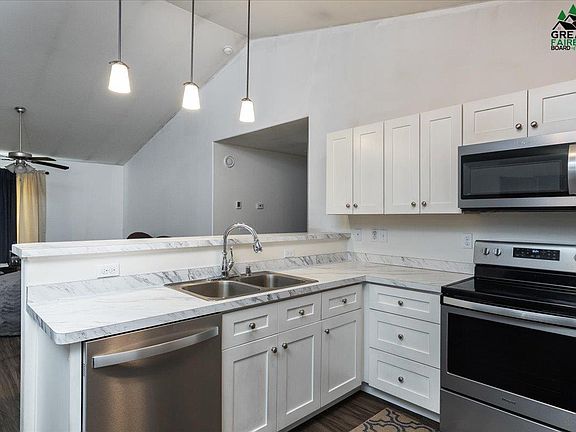 3rd image of 3175 Timberbrook Dr
